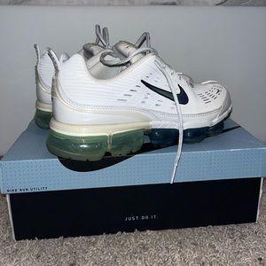Nike VaporMax 360